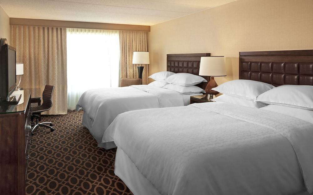 Sheraton Ann Arbor Hotel Екстериор снимка