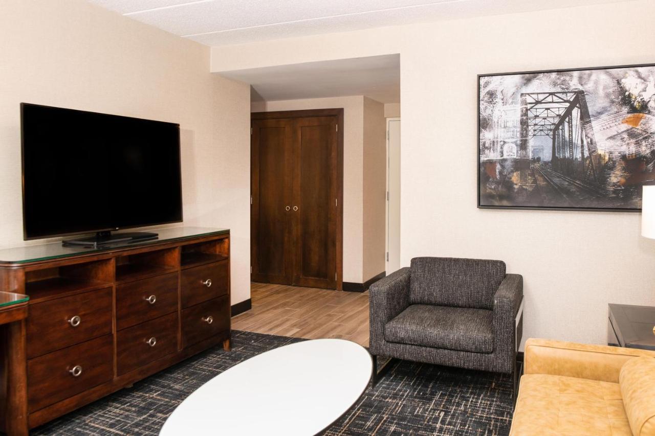 Sheraton Ann Arbor Hotel Екстериор снимка