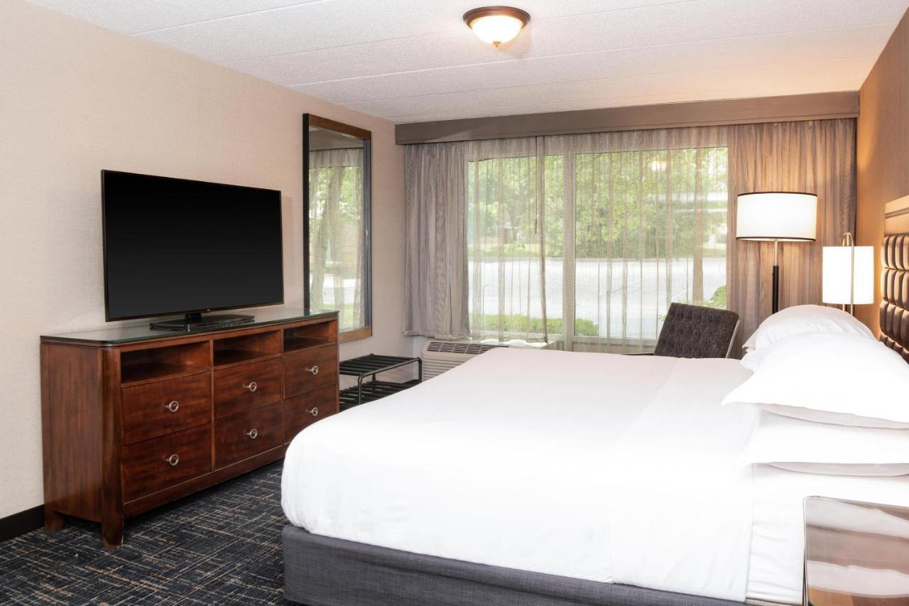 Sheraton Ann Arbor Hotel Екстериор снимка