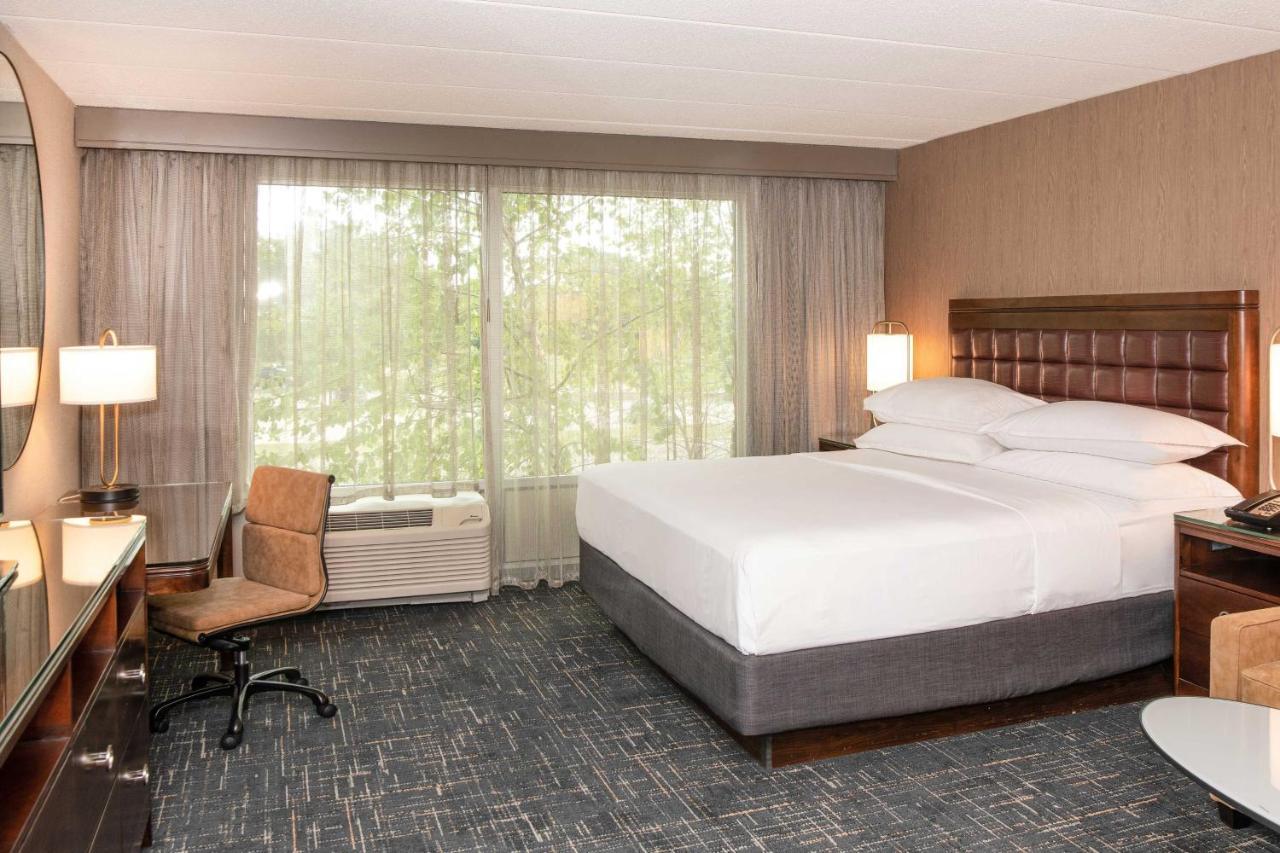 Sheraton Ann Arbor Hotel Екстериор снимка