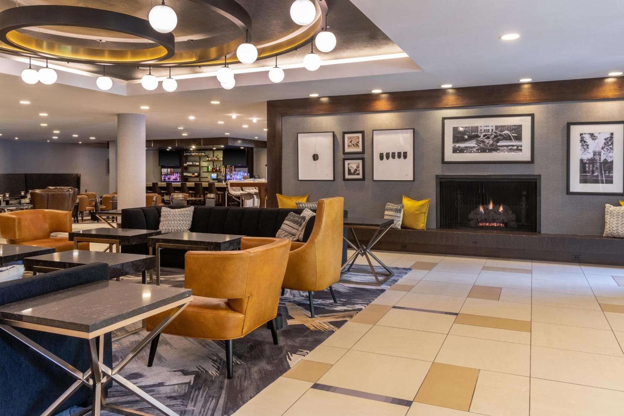 Sheraton Ann Arbor Hotel Екстериор снимка