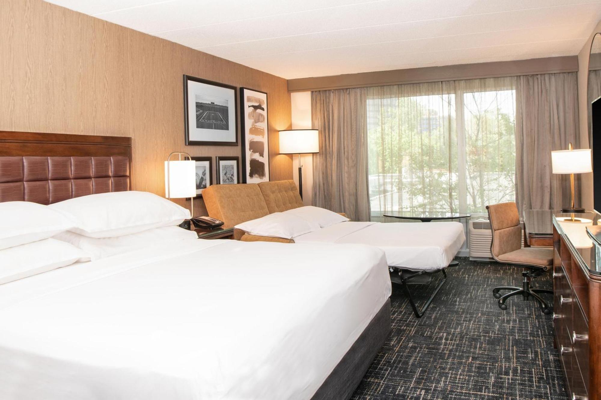 Sheraton Ann Arbor Hotel Екстериор снимка