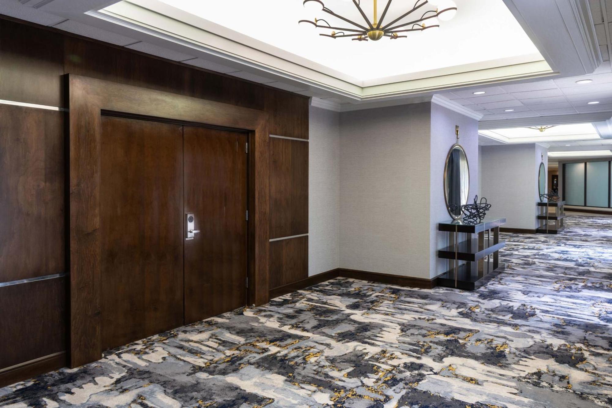 Sheraton Ann Arbor Hotel Екстериор снимка