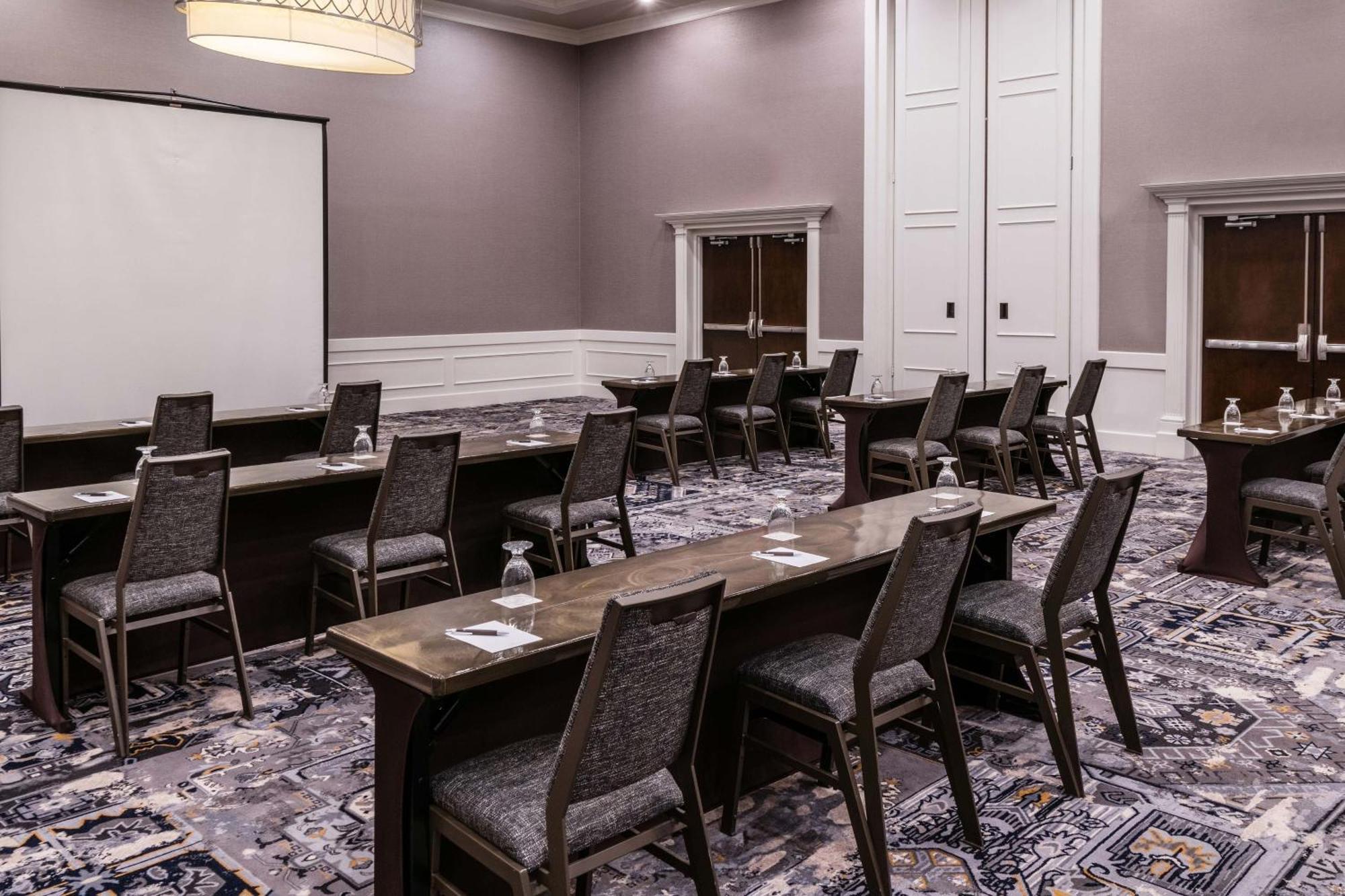 Sheraton Ann Arbor Hotel Екстериор снимка